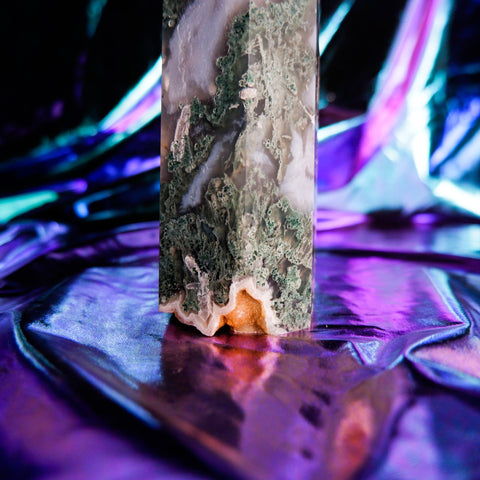 Moss Agate Pillar